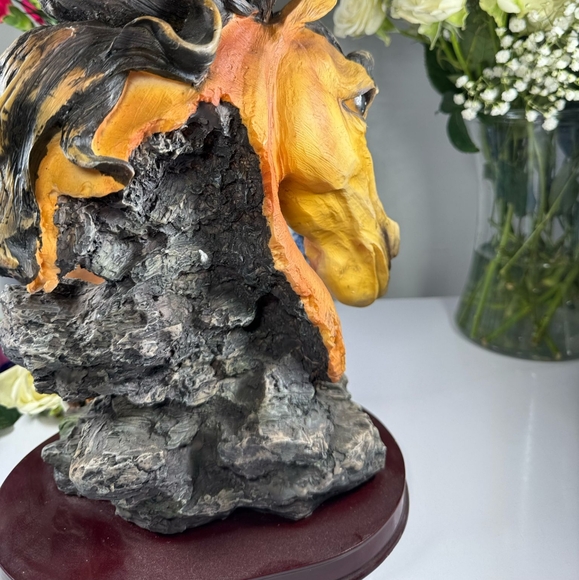 This is a spectacular piece. Part of the Goldenvale Collection. Heavy. Resi - Picture 9 of 15